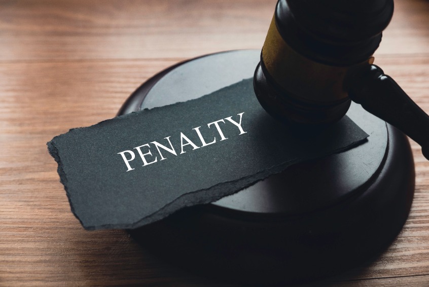 How Is Drug Possession Punished by Law in Colorado?